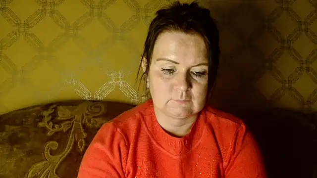 Snapshot of DoreenLips chatting on 12, 3, 2025 DoreenLips online show from 12, 3, 2025