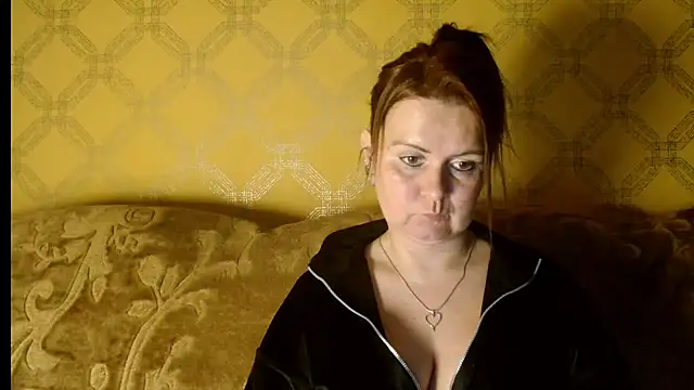 Snapshot of DoreenLips chatting on 20, 3, 2025 DoreenLips online show from 20, 3, 2025