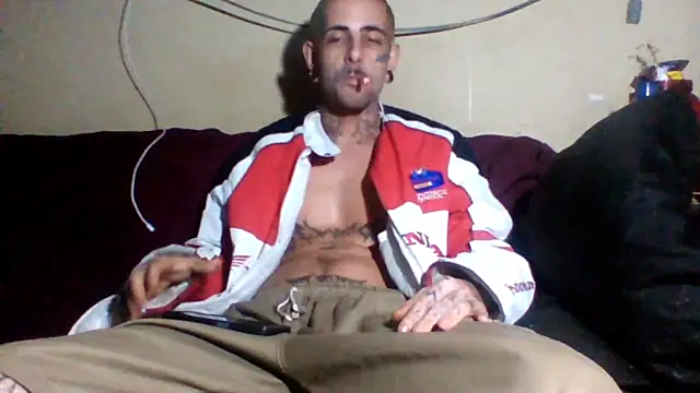 Snapshot of sellvageria chatting on 16, 6, 2026 sellvageria online show from 16, 6, 2026