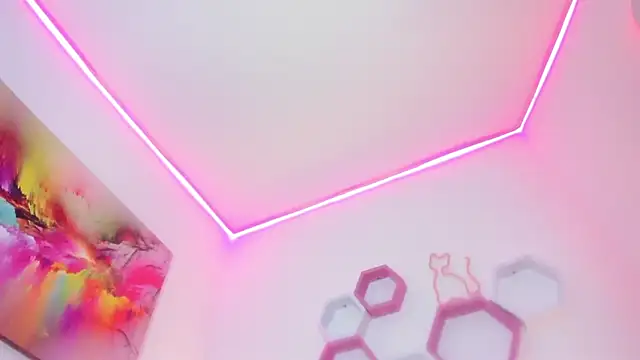  Ameliie online show from 18, 2, 2025