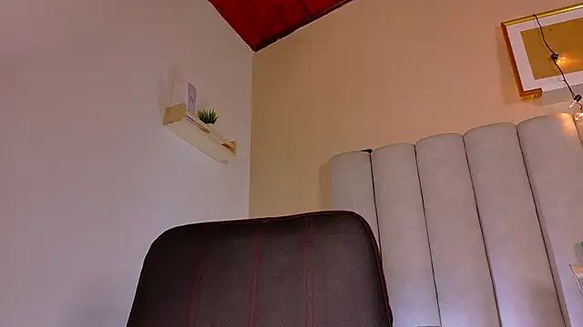 AbbyWathson online show from 11, 10, 2025