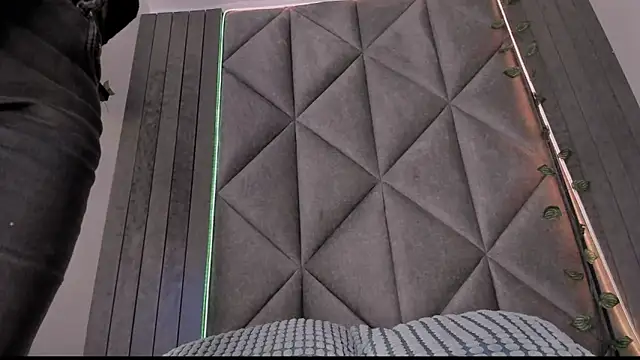 AbbyWathson online show from 20, 11, 2025