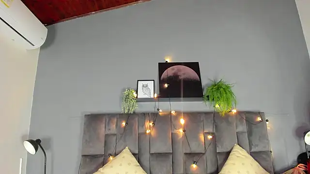 AbbyWathson online show from 11, 3, 2026