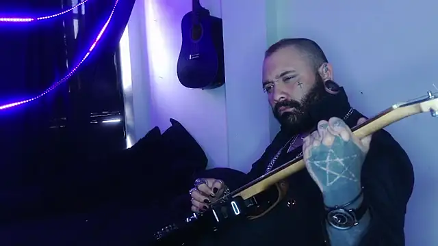 darkclothes online show from 24, 12, 2024