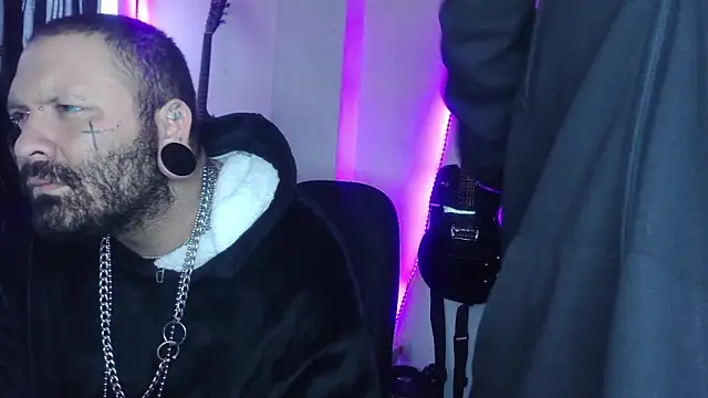 darkclothes online show from 23, 2, 2025