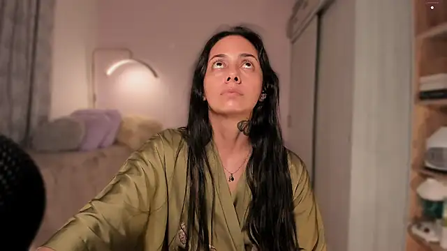 Aleja24Evans online show from 16, 3, 2026