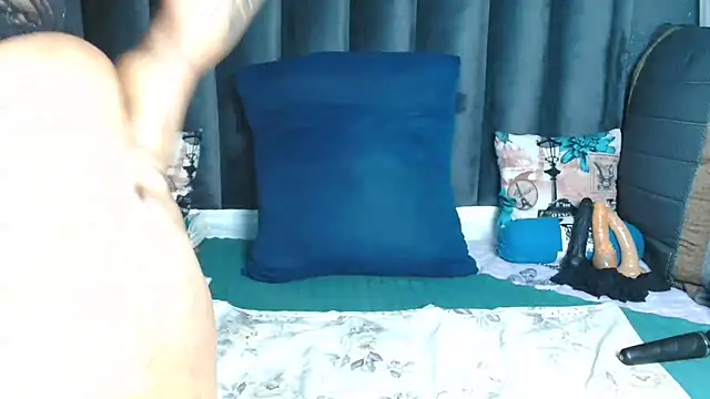 ThickAss90 online show from 28, 5, 2026