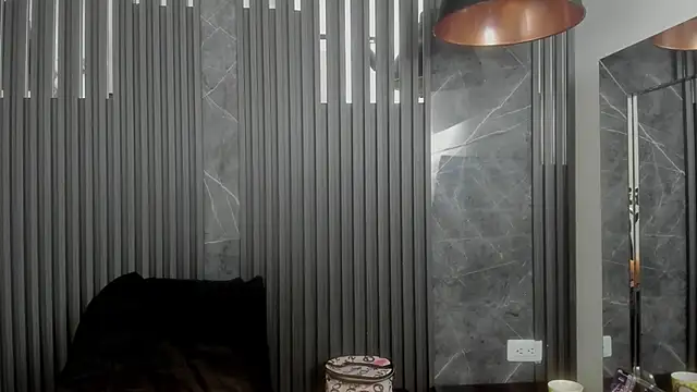 SaraiEvans online show from 27, 2, 2025