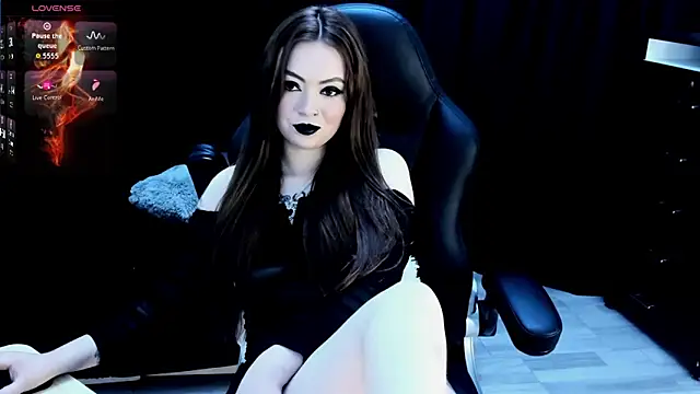 Snapshot of nasty_katty_ chatting on 6, 1, 2026 nasty katty online show from 6, 1, 2026