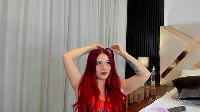 misspaulinaa online show from 14, 3, 2025