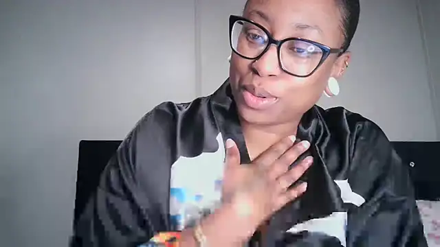 Nyxie Chaos online show from 1, 12, 2025