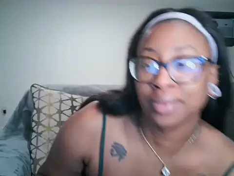 Nyxie Chaos online show from 17, 6, 2026