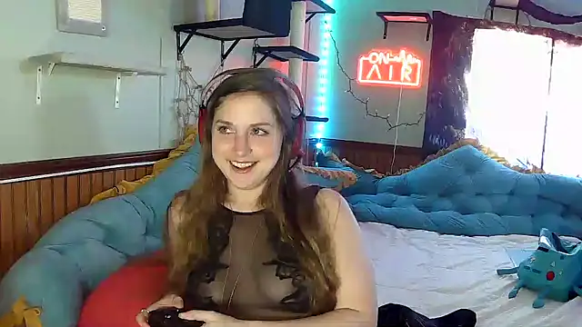 Snapshot of mirannacult chatting on 12, 12, 2024 mirannacult online show from 12, 12, 2024