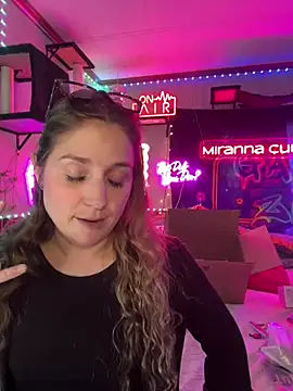 Snapshot of mirannacult chatting on 24, 12, 2024 mirannacult online show from 24, 12, 2024