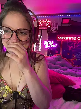 Snapshot of mirannacult chatting on 27, 12, 2024 mirannacult online show from 27, 12, 2024