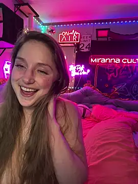 Snapshot of mirannacult chatting on 2, 1, 2025 mirannacult online show from 2, 1, 2025