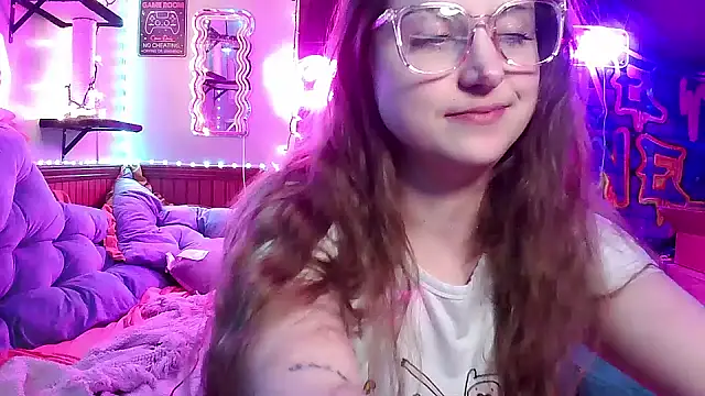 Snapshot of mirannacult chatting on 7, 1, 2025 mirannacult online show from 7, 1, 2025