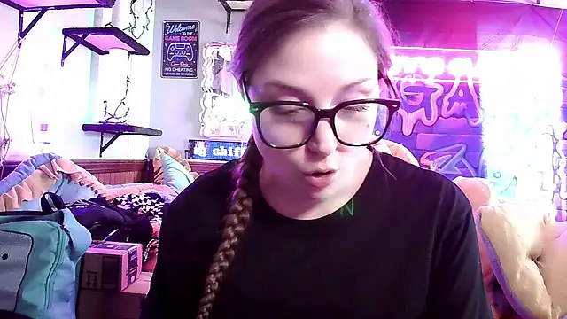 Snapshot of mirannacult chatting on 8, 2, 2025 mirannacult online show from 8, 2, 2025