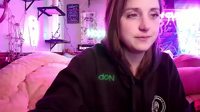 Snapshot of mirannacult chatting on 27, 2, 2025 mirannacult online show from 27, 2, 2025