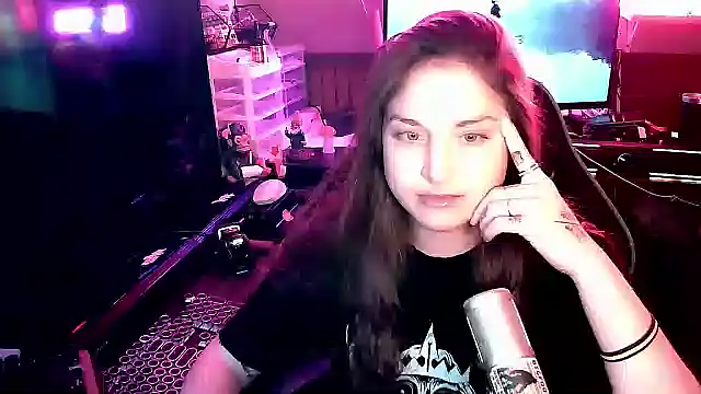 Snapshot of mirannacult chatting on 22, 9, 2025 mirannacult online show from 22, 9, 2025