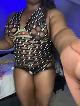 Snapshot of LillShayy chatting on 7, 12, 2024 LillShayy online show from 7, 12, 2024