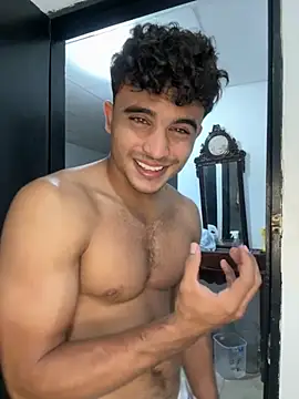 Snapshot of Mentriplex chatting on 19, 10, 2025 Mentriplex online show from 19, 10, 2025