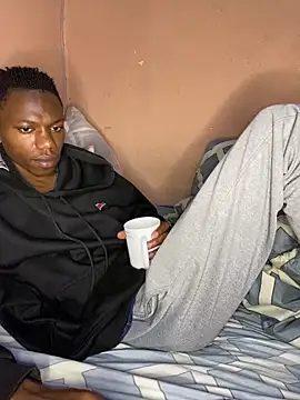 Snapshot of fireboyafrica chatting on 9, 10, 2025 fireboyafrica online show from 9, 10, 2025