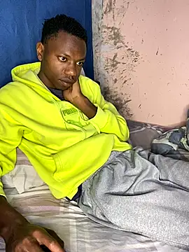 Snapshot of fireboyafrica chatting on 7, 11, 2025 fireboyafrica online show from 7, 11, 2025