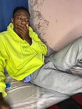 Snapshot of fireboyafrica chatting on 9, 11, 2025 fireboyafrica online show from 9, 11, 2025