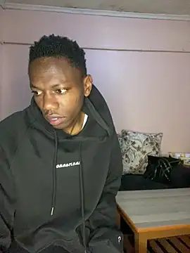 Snapshot of fireboyafrica chatting on 18, 11, 2025 fireboyafrica online show from 18, 11, 2025