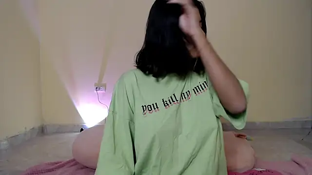 Snapshot of _maiahairy_ chatting on 24, 1, 2025 maiahairy online show from 24, 1, 2025