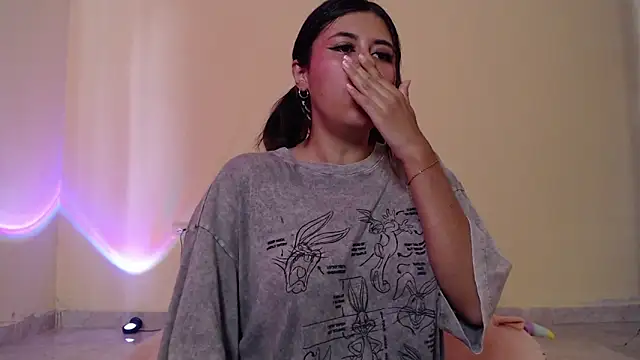 Snapshot of _maiahairy_ chatting on 25, 1, 2025 maiahairy online show from 25, 1, 2025