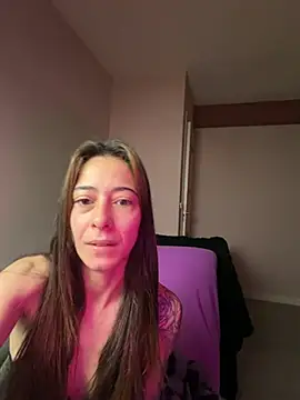SOFIASWEETSECRETT online show from 10, 5, 2026