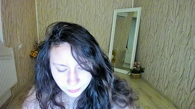 AishaRouhi online show from 12, 1, 2025