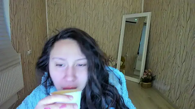 AishaRouhi online show from 15, 1, 2025