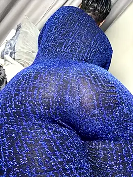 Hugemassivebootie online show from 2, 6, 2026
