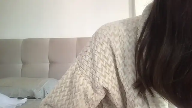 Snapshot of paolajonez chatting on 15, 9, 2025 paolajonez online show from 15, 9, 2025