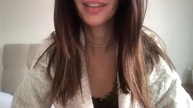 Snapshot of paolajonez chatting on 19, 10, 2025 paolajonez online show from 19, 10, 2025