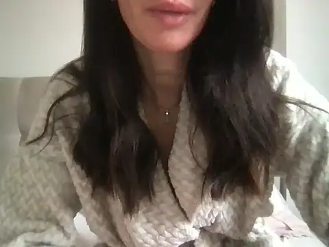 paolajonez online show from 10, 5, 2026