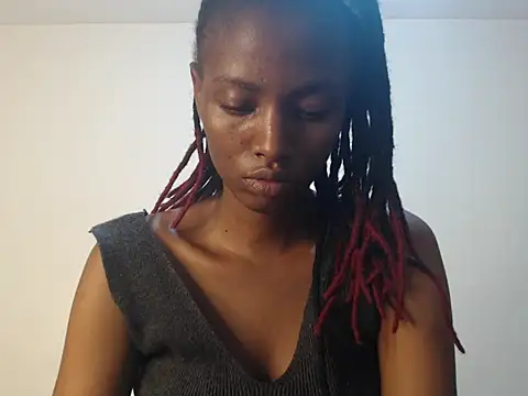 nanaswee online show from 14, 2, 2025