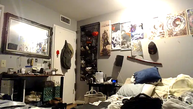 eavestease1 online show from 8, 4, 2026