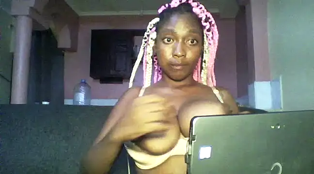 Sexxy bre online show from 25, 12, 2024