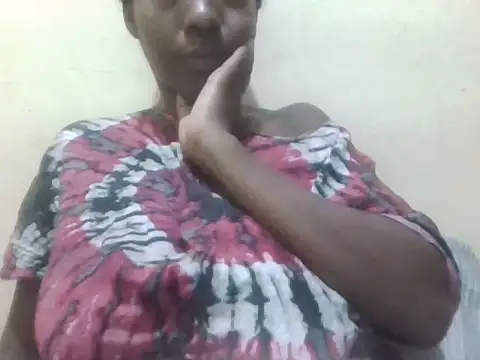 Sexxy bre online show from 4, 10, 2025