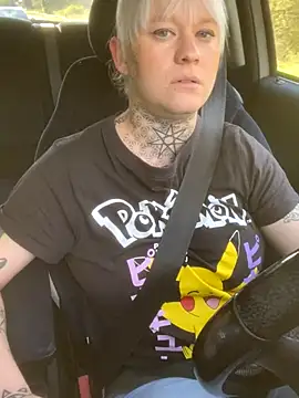 poussichienne online show from 8, 10, 2025