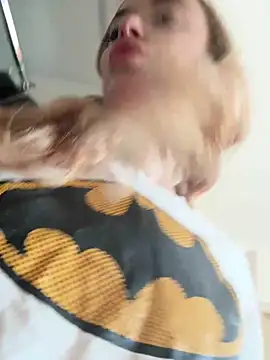 Snapshot of enjoy_my_beauty chatting on 17, 3, 2026 enjoy my beauty online show from 17, 3, 2026