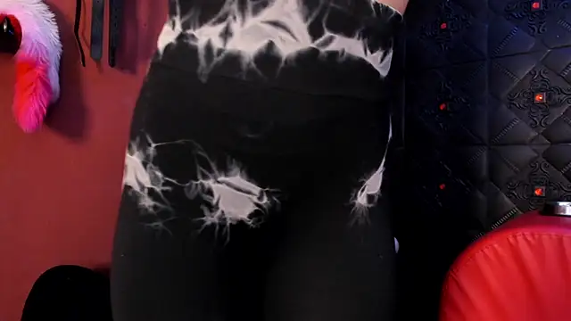 Snapshot of annavi_ chatting on 19, 12, 2025 annavi online show from 19, 12, 2025