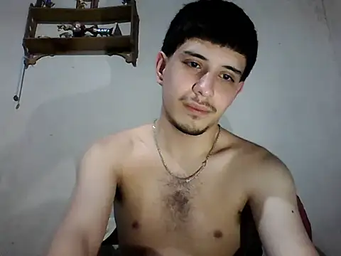 Snapshot of Elvergonn2105 chatting on 3, 10, 2025 Elvergonn2105 online show from 3, 10, 2025