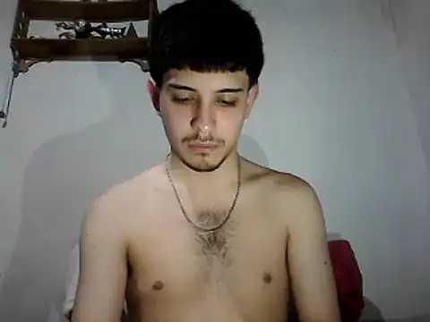 Snapshot of Elvergonn2105 chatting on 10, 10, 2025 Elvergonn2105 online show from 10, 10, 2025