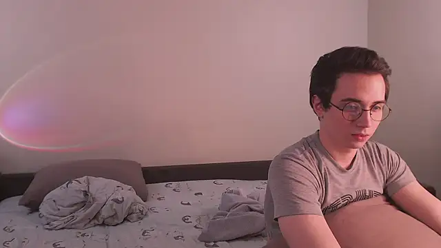 Snapshot of EliotMarks chatting on 23, 12, 2024 EliotMarks online show from 23, 12, 2024