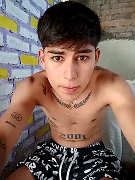 Lukas strong online show from 6, 10, 2025